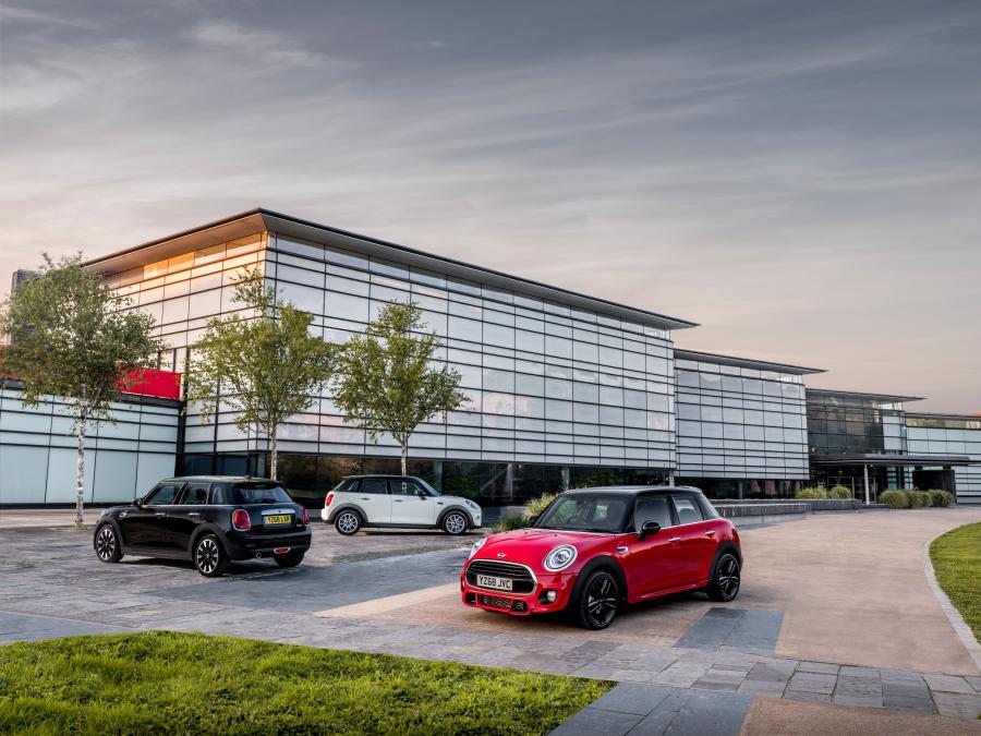  Mini Cooper 5-Door (F56) 2019 года  (UK) (фото 7 из 9)